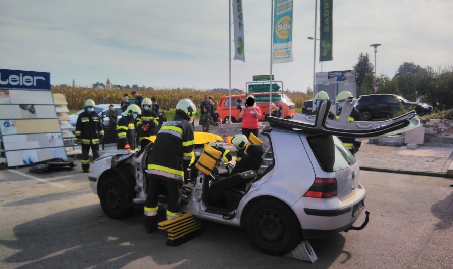 Jugendfeuerwehr besuchte Schauvorführung