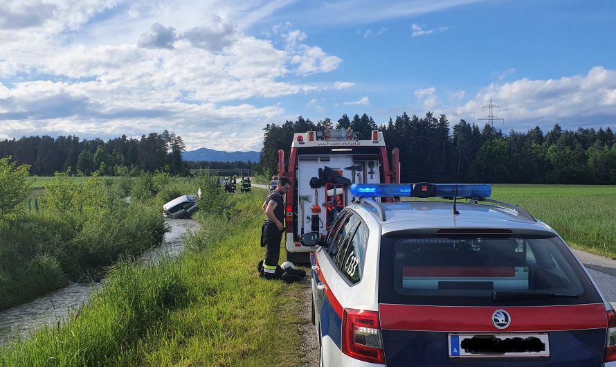 Verkehrsunfall auf der L128a Jaunfeld Straße