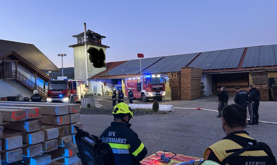 Brand in einem Holzverarbeitungsbetrieb