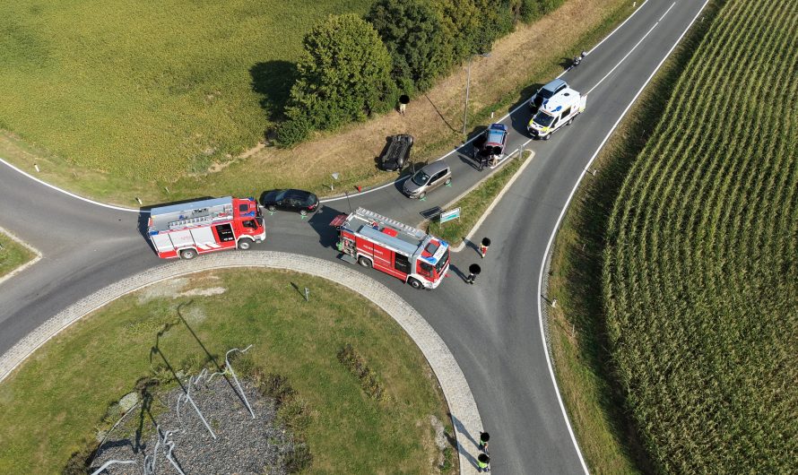 Fahrzeugüberschlag auf der B81 Bleiburger Straße